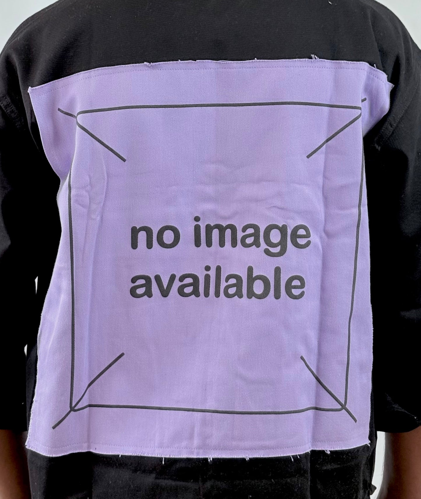 Back-Print shirt