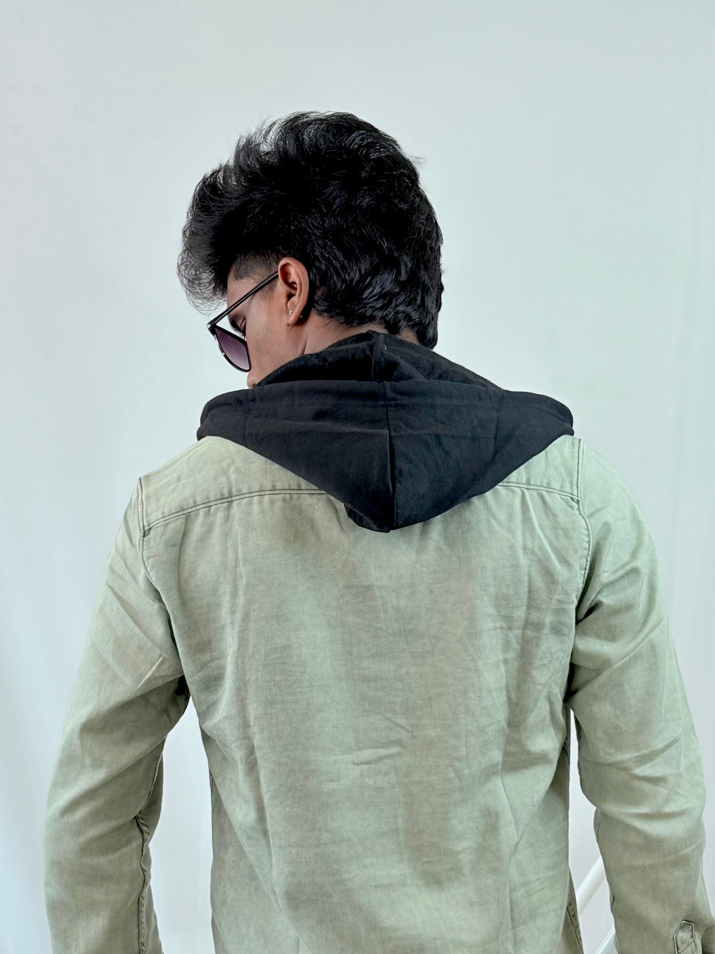 Monkey-collar Shirt